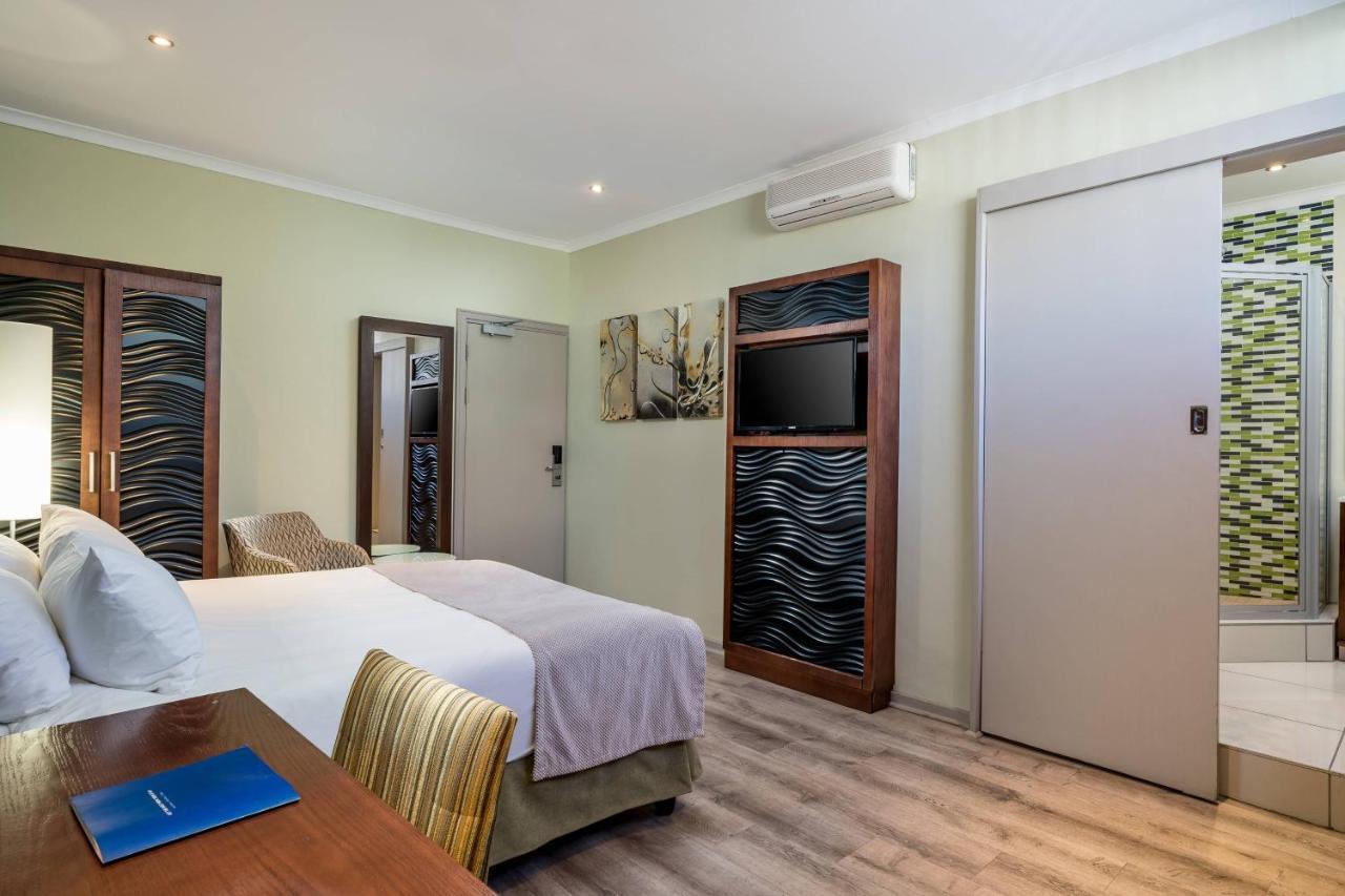 Protea Hotel By Marriott Upington Extérieur photo
