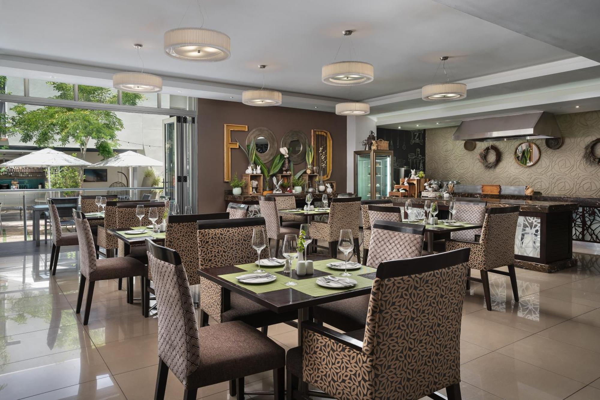 Protea Hotel By Marriott Upington Extérieur photo