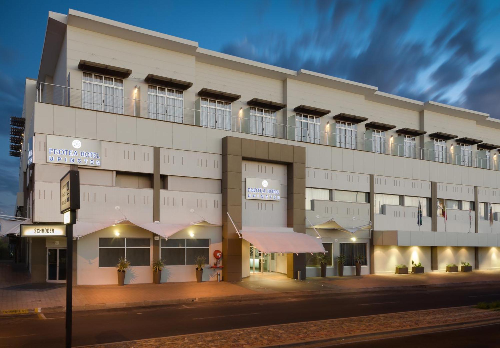Protea Hotel By Marriott Upington Extérieur photo