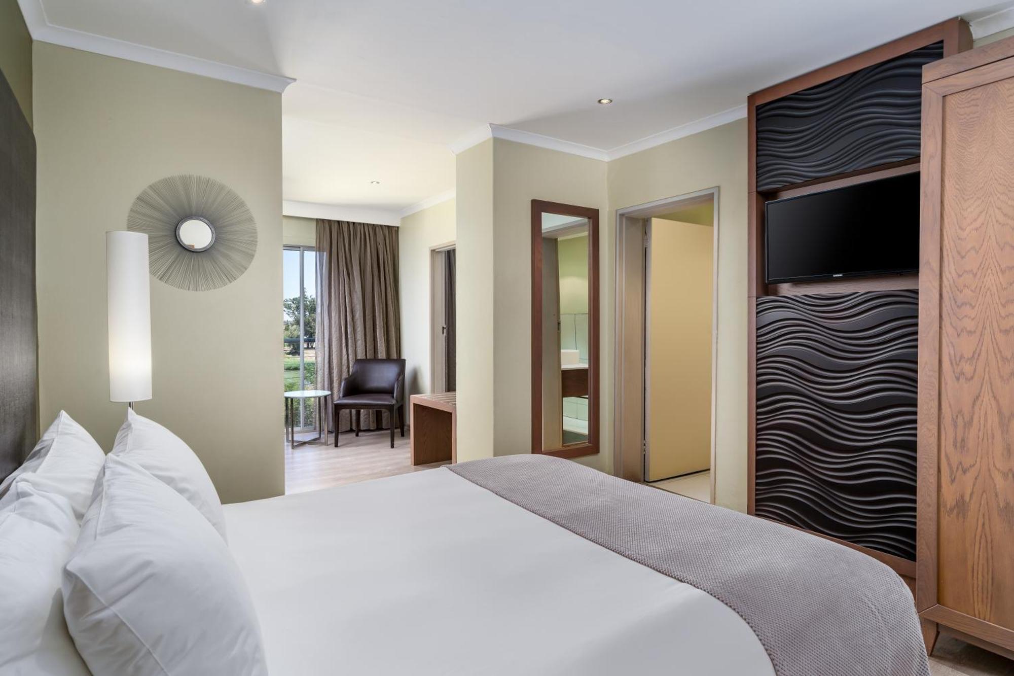 Protea Hotel By Marriott Upington Extérieur photo